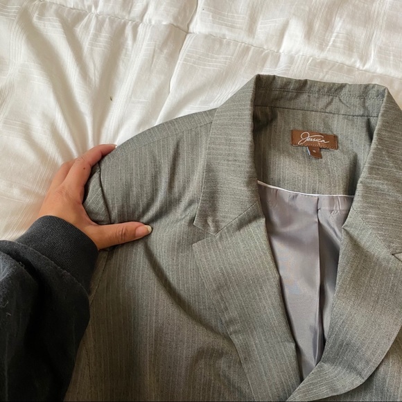 Vintage Oversized Blazer - Picture 12 of 13